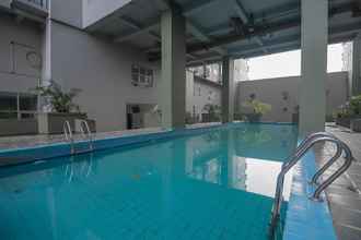 Swimming Pool 4 Good and Modern Studio Apartment at Grand Asia Afrika By Travelio