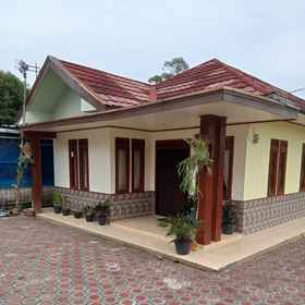 Exterior / Building1Cemara Homestay Pengalengan,Mandalajati別墅