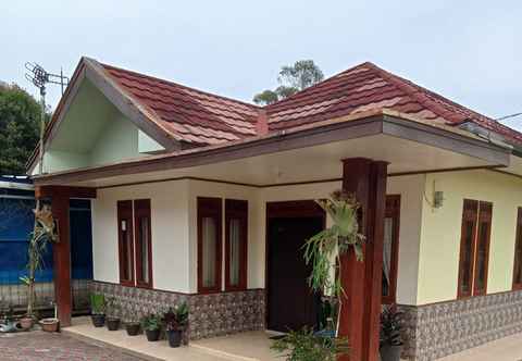 Exterior Cemara Homestay Pengalengan