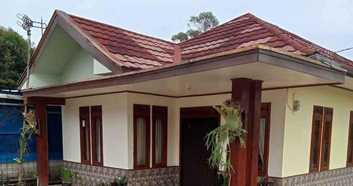 Exterior Cemara Homestay Pengalengan