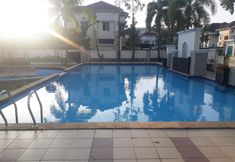 游泳池 7 Hapdesko Homestay