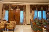 Lobby Aldeoz Ndalem Marwatan Surakarta