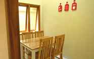 Bar, Kafe, dan Lounge 3 Homestay Jogja Deresan By Simply Homy