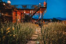 Bar, Cafe and Lounge RaiNa BuaLuang Cafe & Farm Stay