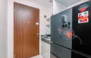Common Space 3 Cozy and Simply Look Studio at Transpark Cibubur Apartment By Travelio