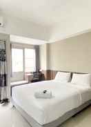 BEDROOM Modern Look Studio at Gateway Park LRT City Apartment By Travelio