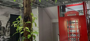 Lobby 3 Palagan Huis