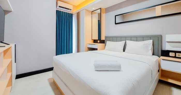 Kamar Tidur Comfortable and Scenic 2BR Apartment M-Town Residence By Travelio