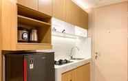 Ruang Umum 3 Luxurious and Clean Studio at Tokyo Riverside PIK 2 Apartment By Travelio