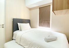 Bilik Tidur 2 Well Furnished and Good Deal 2BR at Springlake Summarecon Bekasi Apartment By Travelio