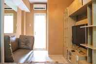 Ruang untuk Umum Homey and Minimalist 2BR at Springlake Summarecon Bekasi Apartment By Travelio