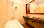 Toilet Kamar 4 Kuta Paradise 777