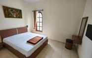 Kamar Tidur 6 Adiputra Guesthouse 3