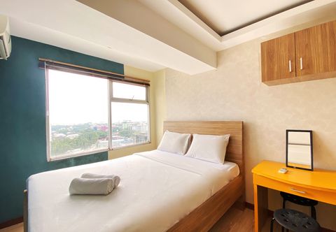 Bedroom Spacious and Unique 1BR Apartment at Jarrdin Cihampelas By Travelio