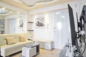 Ruang untuk Umum 4 Modern and Large 2BR Apartment at Green Bay Pluit Facing Spectacular Sea View By Travelio