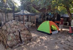 Lain-lain 6 Mae Sot Commune and Camping
