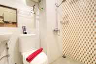 In-room Bathroom Comfort Minimalist Studio Apartment at 3rd Floor Grand Asia Afrika By Travelio