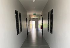 Others 4 Terminal 58