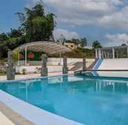 Swimming Pool 3 Puri Senyiur Hotel 