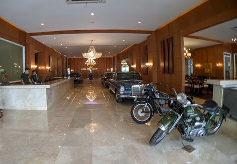 Lobby Puri Senyiur Hotel 