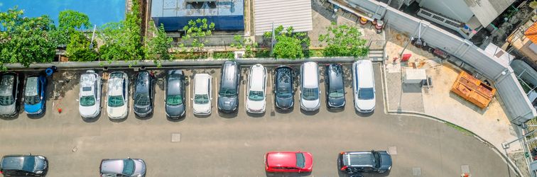 Sảnh chờ Homey and Cozy Living Studio Room Apartment at Tifolia By Travelio