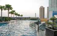 Swimming Pool 6 Homey and Minimalist Studio Room Apartment at GP Plaza By Travelio