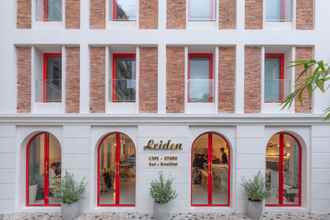 Exterior 4 Leiden Homestay & Cafe 