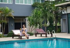 Swimming Pool 2 The Park 304 Executive Serviced Apartment