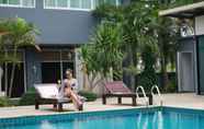 Swimming Pool 2 The Park 304 Executive Serviced Apartment