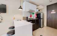 Khu vực công cộng 2 Modern Look and Comfy Studio Apartment at Bintaro Icon By Travelio