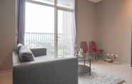 Ruang untuk Umum 3 Modern and Comfort Stay 2BR Apartment at Ciputra International By Travelio