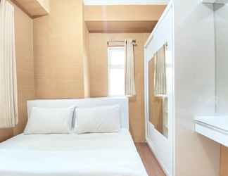 Bilik Tidur 2 Modest 2BR at Suites @Metro Apartment By Travelio