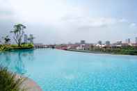 Kolam Renang Best Choice and Nice Studio at Grand Dharmahusada Lagoon Apartment By Travelio