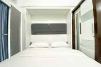 Bedroom Restful and Tidy Studio Apartment at Sayana Bekasi By Travelio
