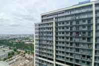 Bangunan Strategic Studio Apartment at Daan Mogot City By Travelio