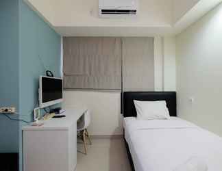 Kamar Tidur 2 Combined 3BR without Living Room at Evenciio Margonda Apartment By Travelio