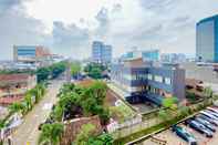 Sảnh chờ Spacious 2BR at Grand Asia Afrika Apartment By Travelio