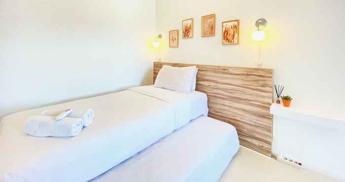 Bedroom Cheerful and Homey 2BR at Parahyangan Residence Apartment By Travelio