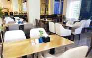 ร้านอาหาร 5 Surabaya River View Hotel