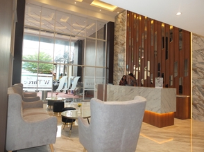 Lobby 4 W Three Style Hotel Makassar