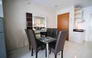 Common Space 5 Spacious 3BR Connected to CITO Mall at Aryaduta Residence Surabaya Apartment By Travelio