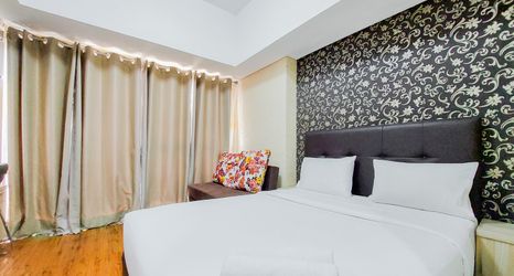 Phòng ngủ 2 Comfortable and Simply Studio Room Apartment Casa de Parco By Travelio