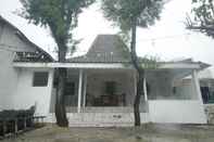 Exterior Sundak Beach House 1