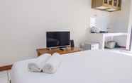 Kamar Tidur 3 Cozy Designed Studio at Gateway Ahmad Yani Cicadas Apartment By Travelio