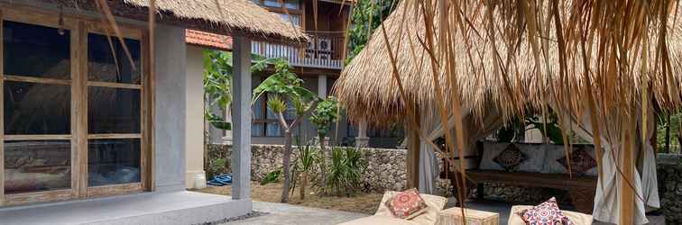 Lobi Golden Garuda Cottages