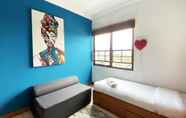 Kamar Tidur 5 Luxury Apartment 3BR at Grand Setiabudi By Travelio