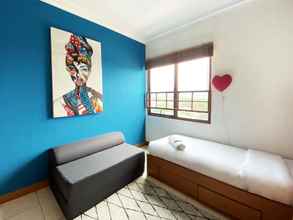 Bedroom 4 Luxury Apartment 3BR at Grand Setiabudi By Travelio