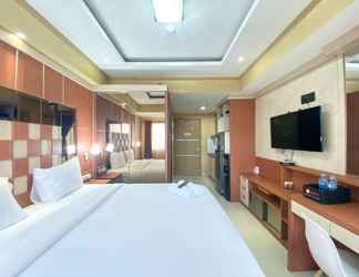 Bedroom 2 Cozy Apartment Studio at Oasis Cikarang By Travelio