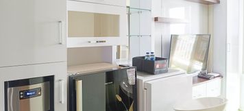 Common Space 5 Comfort and Homey 1BR at Vida View Makassar Apartment By Travelio