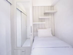 Phòng ngủ 4 Modest 2BR Apartment at Jarrdin Cihampelas By Travelio